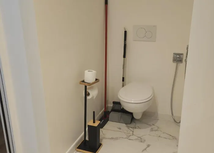 10 * Ruffec (Charente)